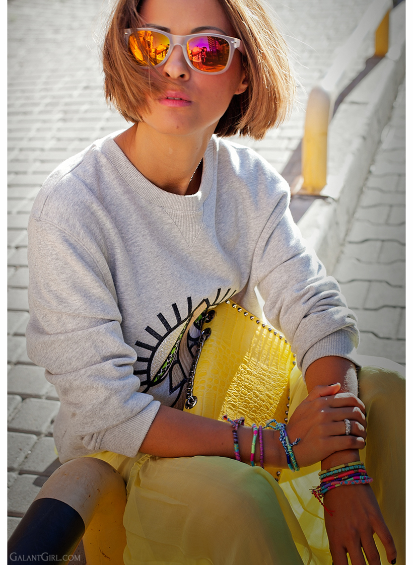 carven sweatshirt outfit with GalantGirl.com