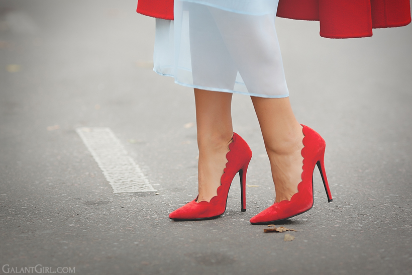 red suede heels on GalantGirl.com