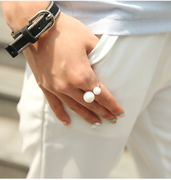 Faux-Pearl Ring