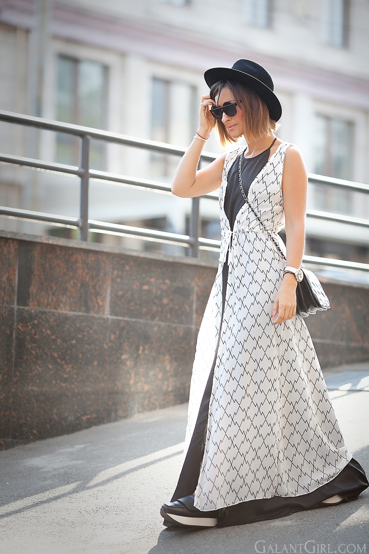 maxi-dress-for-fall2015-by-fashion-blogger-galant-girl
