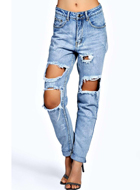 EXTREME RIPPED BOYFRIEND JEANS