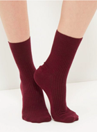 Burgundy Ribbed Socks