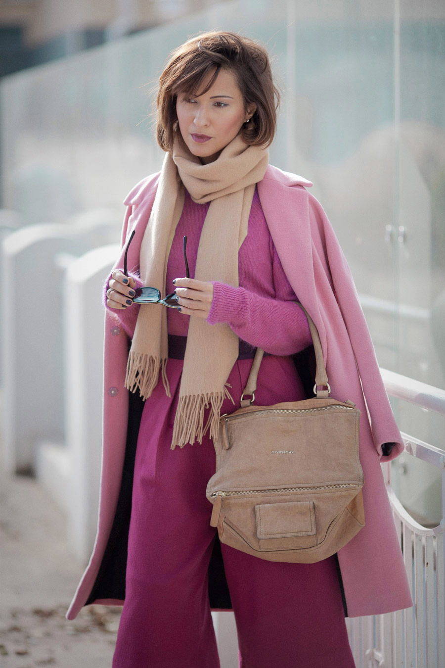 total pink, givenchy pandora bag, pink coat outfit, fall outfit ideas, autumn outfits, Ellena Galant, 