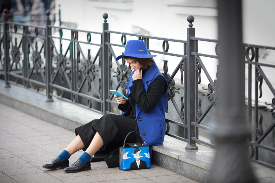 street style, winter street styles, winter outfits, blue waistcoat, 