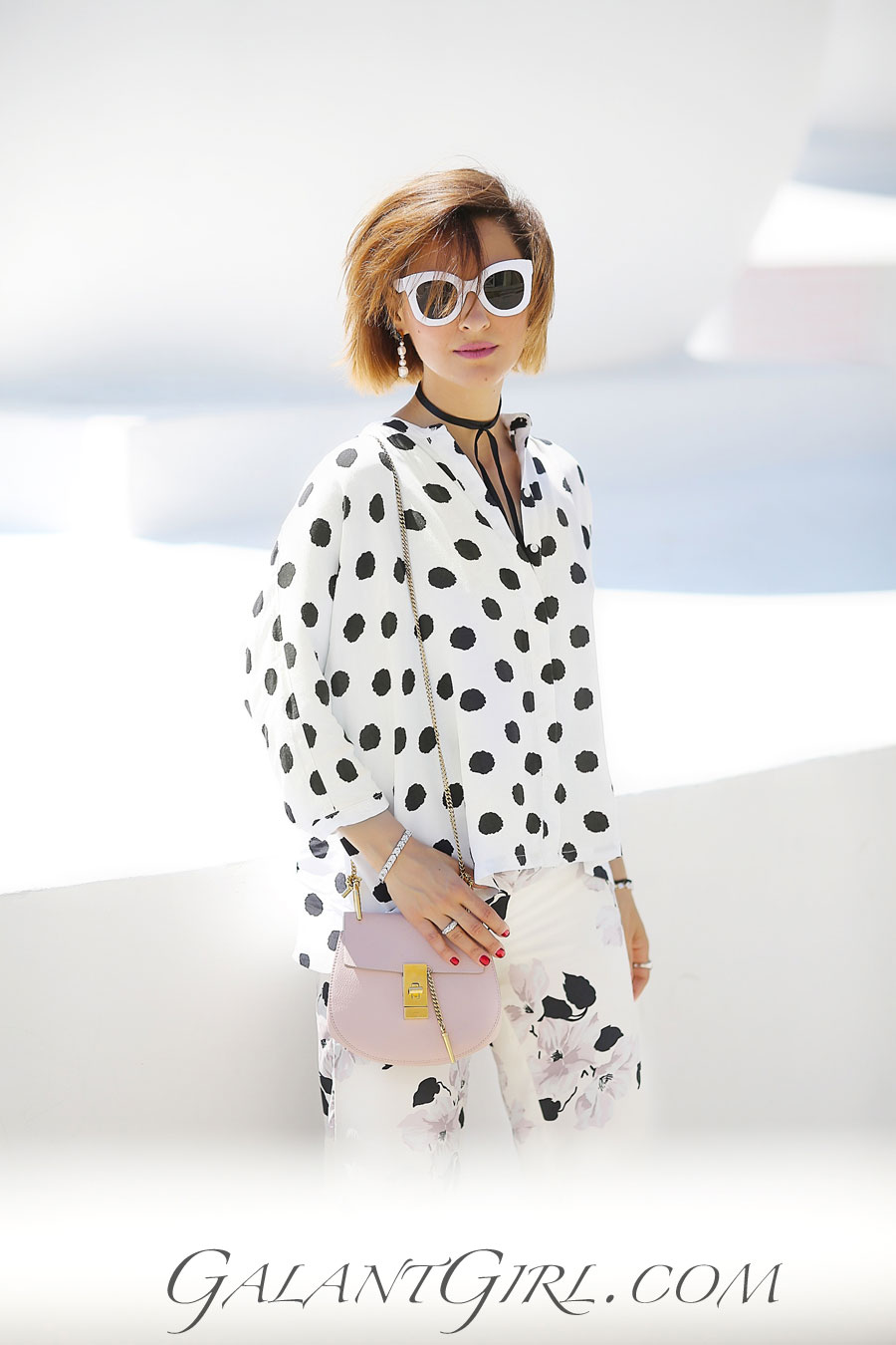 summer street styles to try, chloe drew bag outfits, polka dot blouse outfit,