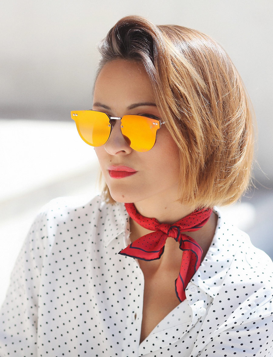 silk_scarf_outfit_ideas-red_mirrored_sunglasses